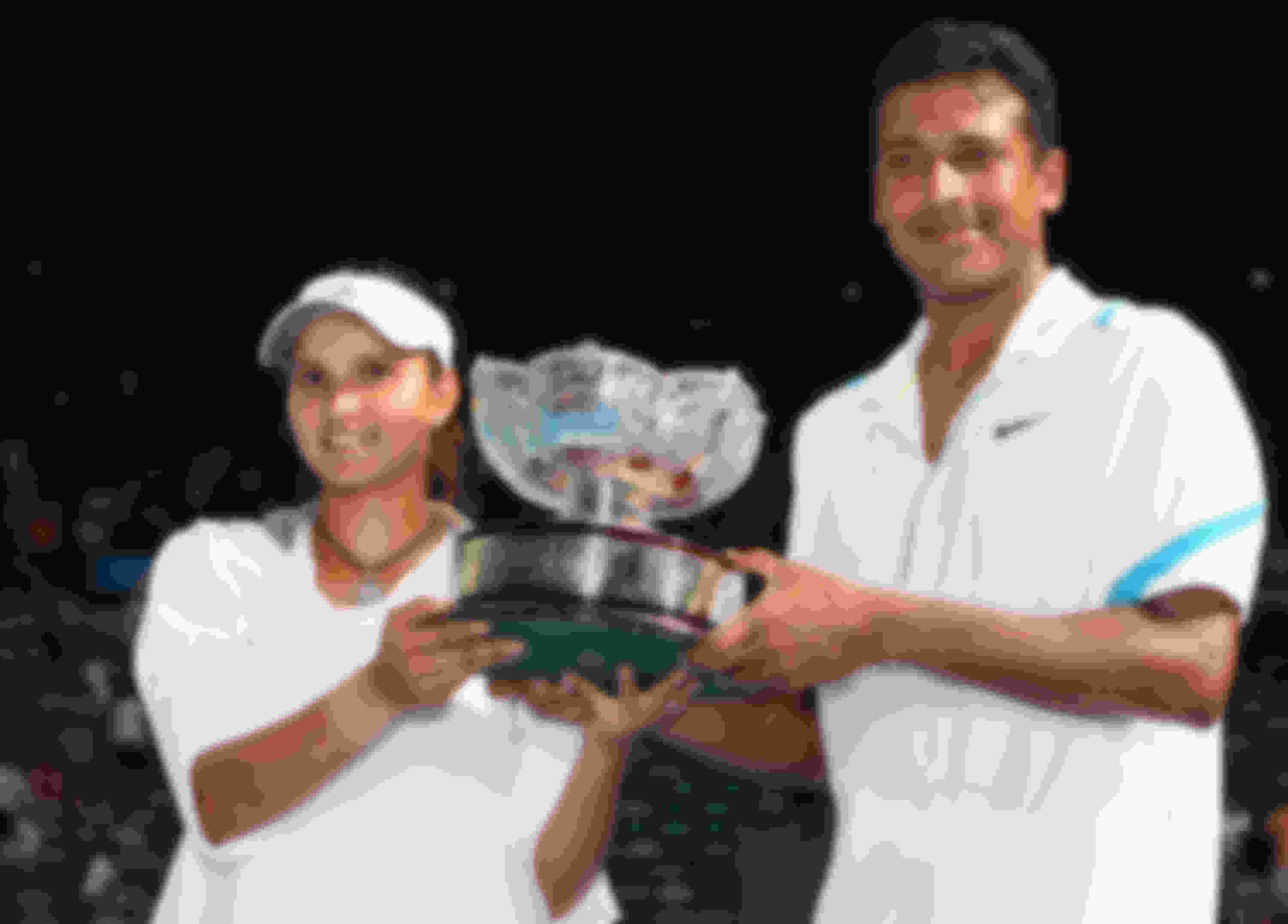 Sania Mirza and Mahesh Bhupathi won the 2009 Australian Open mixed doubles title without dropping a set