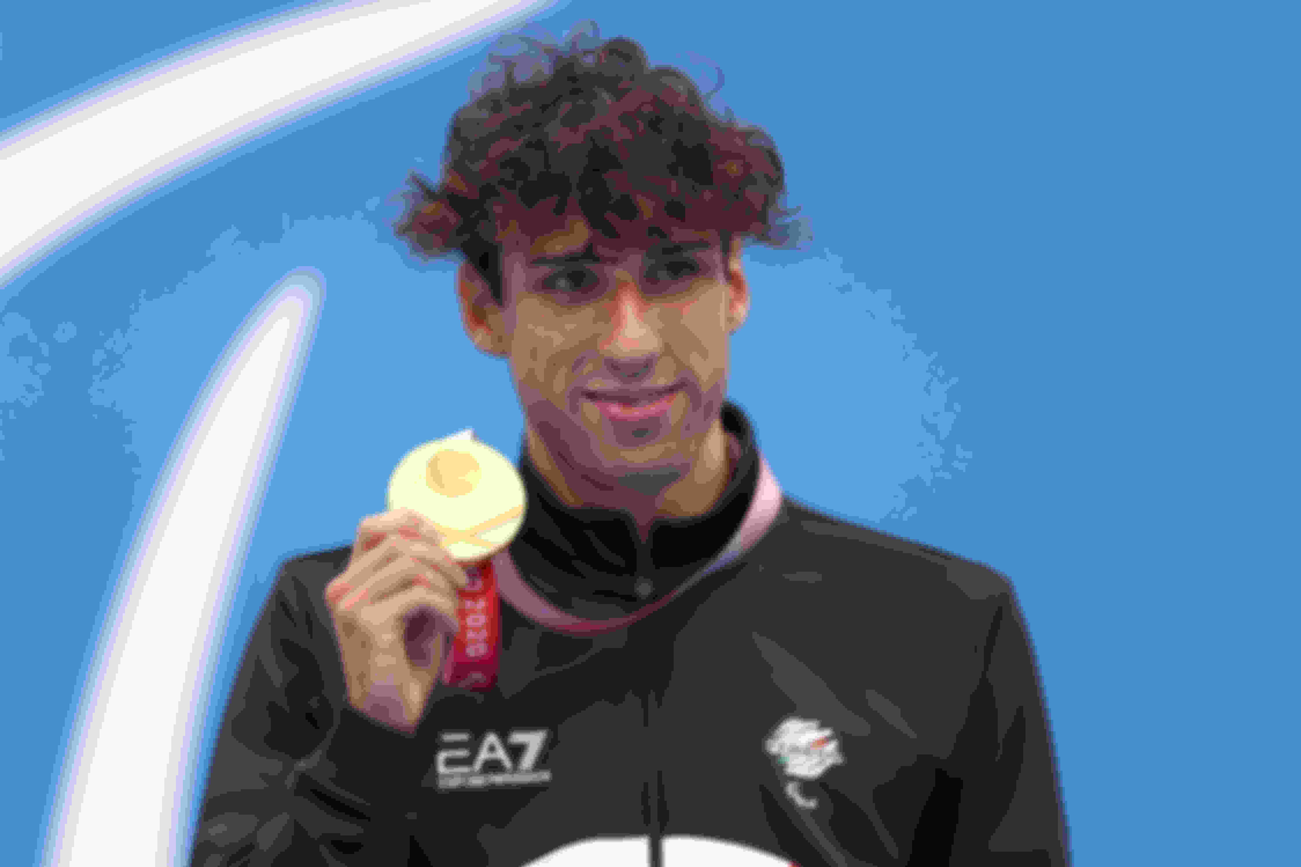 Stefano Raimondi è medaglia d'oro nei 100m rana SB9 alle Paralimpiadi di Tokyo 2020