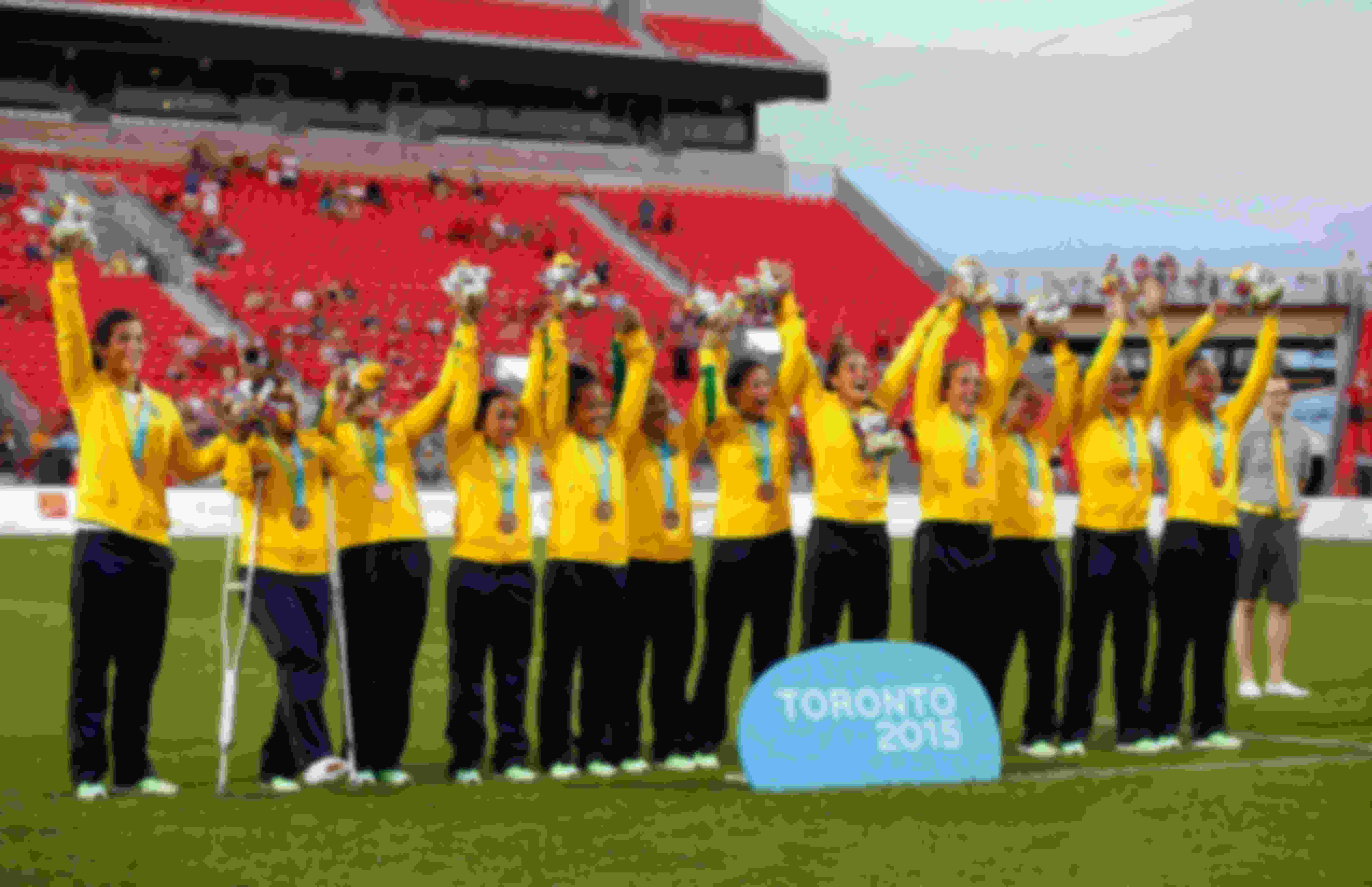 Yaras comemoram a medalha de bronze nos Jogos Pan-Americanos Toronto 2015