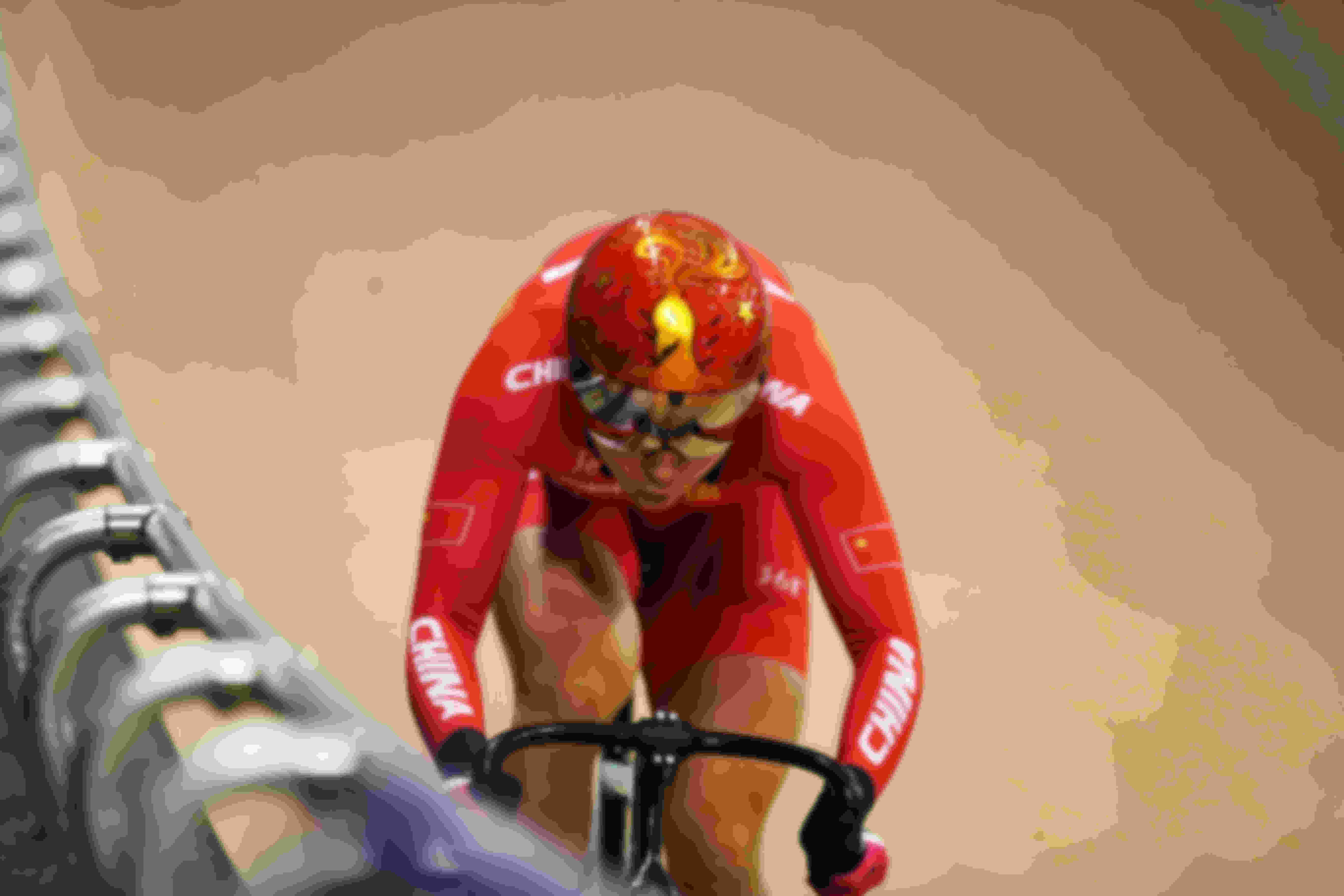 从“花木兰”到“凤凰”，钟天使一往无前的竞速人生