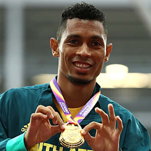 Wayde VAN NIEKERK Biography, Olympic Medals, Records and Age