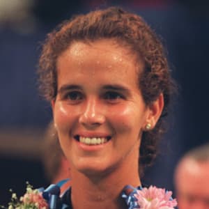 Mary Joe FERNANDEZ Biography, Olympic Medals, Records and Age