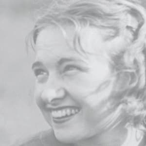 Elizabeth ROBINSON Biography, Olympic Medals, Records and Age