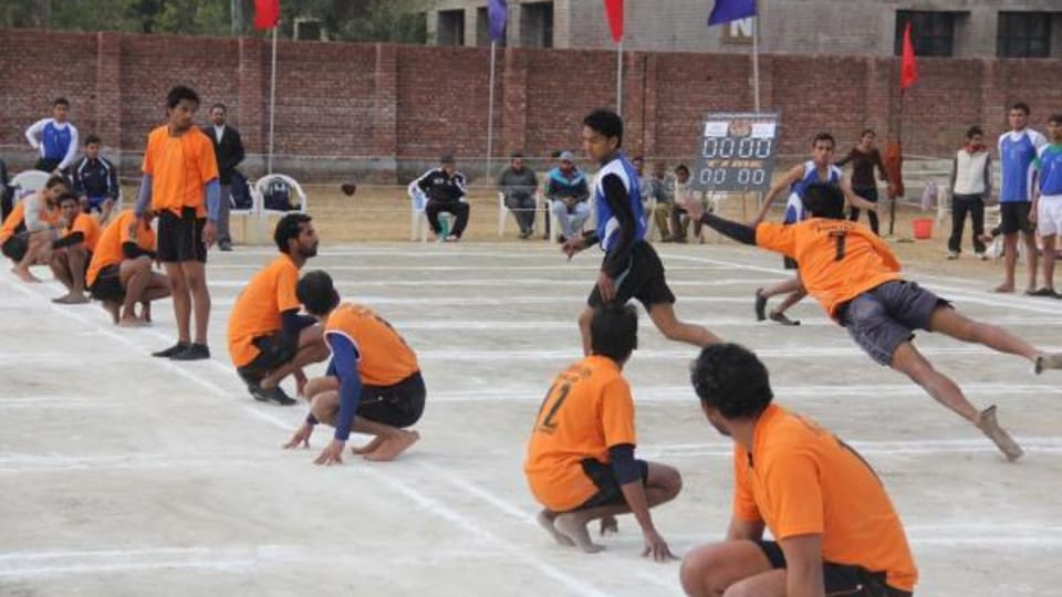 essay in hindi about kho kho