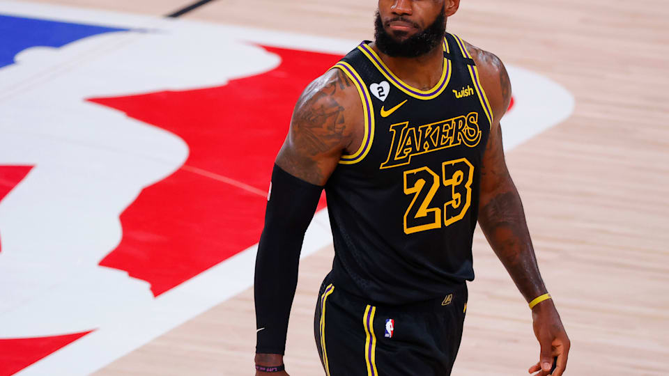 LeBron James becomes highest-paid player in NBA history after 2-year, $97.1  million extension with Lakers - MarketWatch