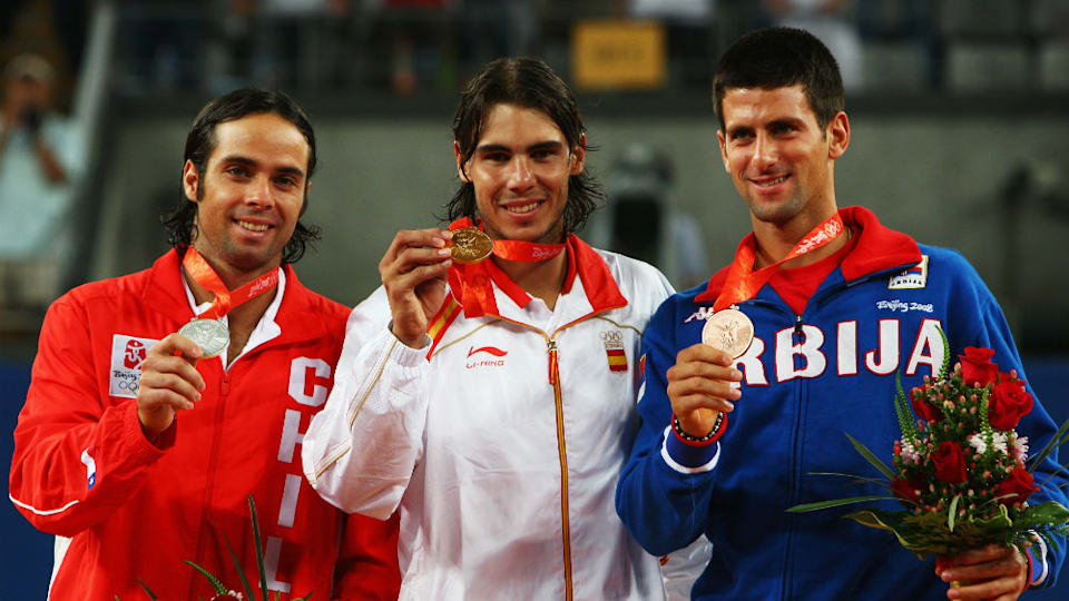 オリンピックの初舞台は2008年の北京五輪（右端）。優勝したラファエル・ナダル（中央）に準決勝で敗れたが、銅メダルを獲得している