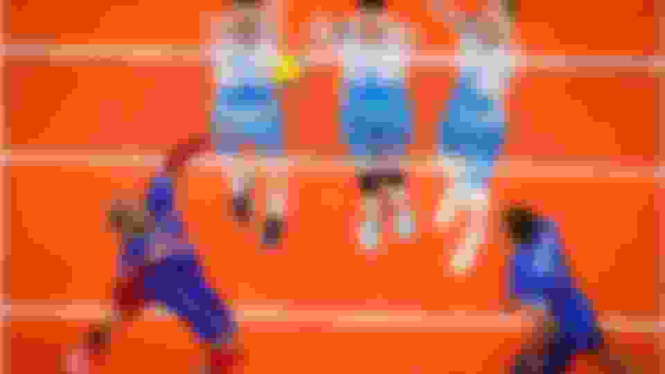 2022