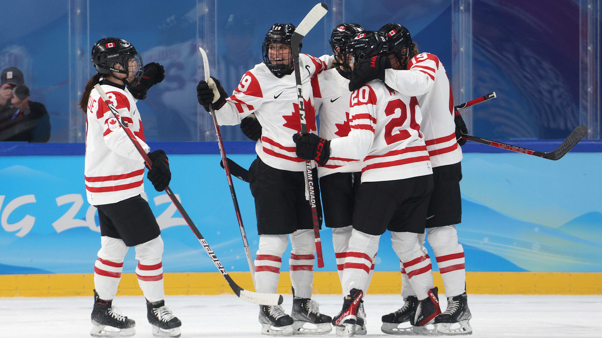Señal cortar fumar Canadá y Estados Unidos se volverán a enfrentar en la final olímpica de  hockey sobre hielo femenino