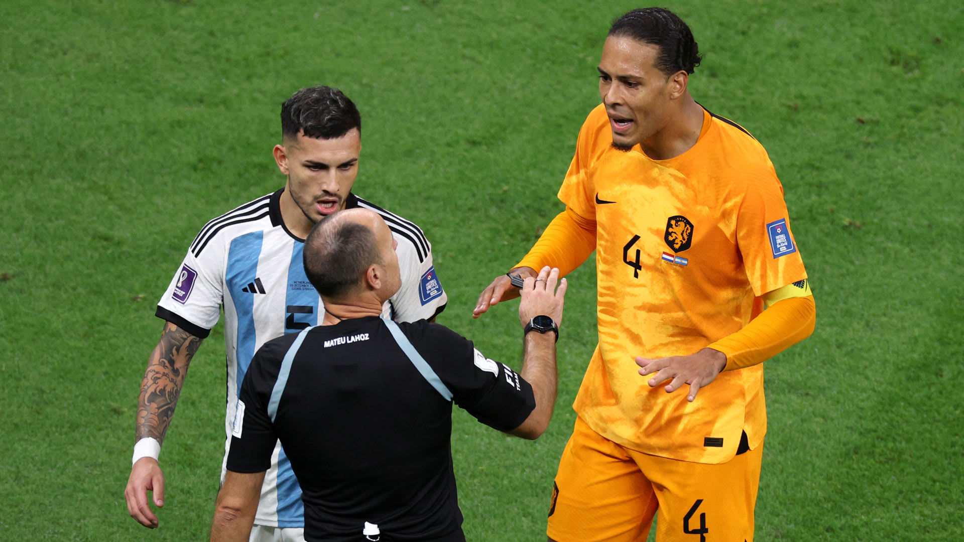 大乱戦を制したアルゼンチン Pk戦で蘭代表を下す サッカー カタールw杯準々決勝