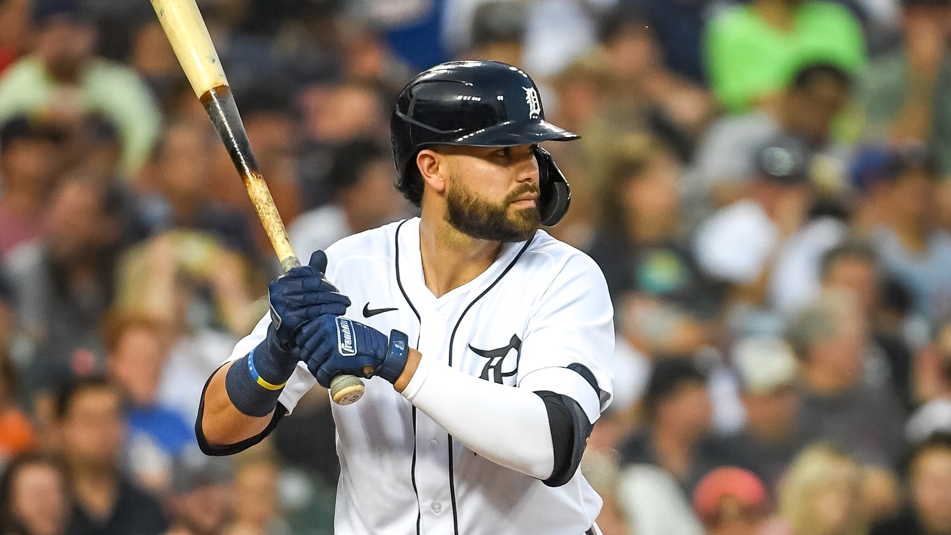 プロ野球 11月6日 日本ハムがヌニエスと 広島がマクブルームと契約