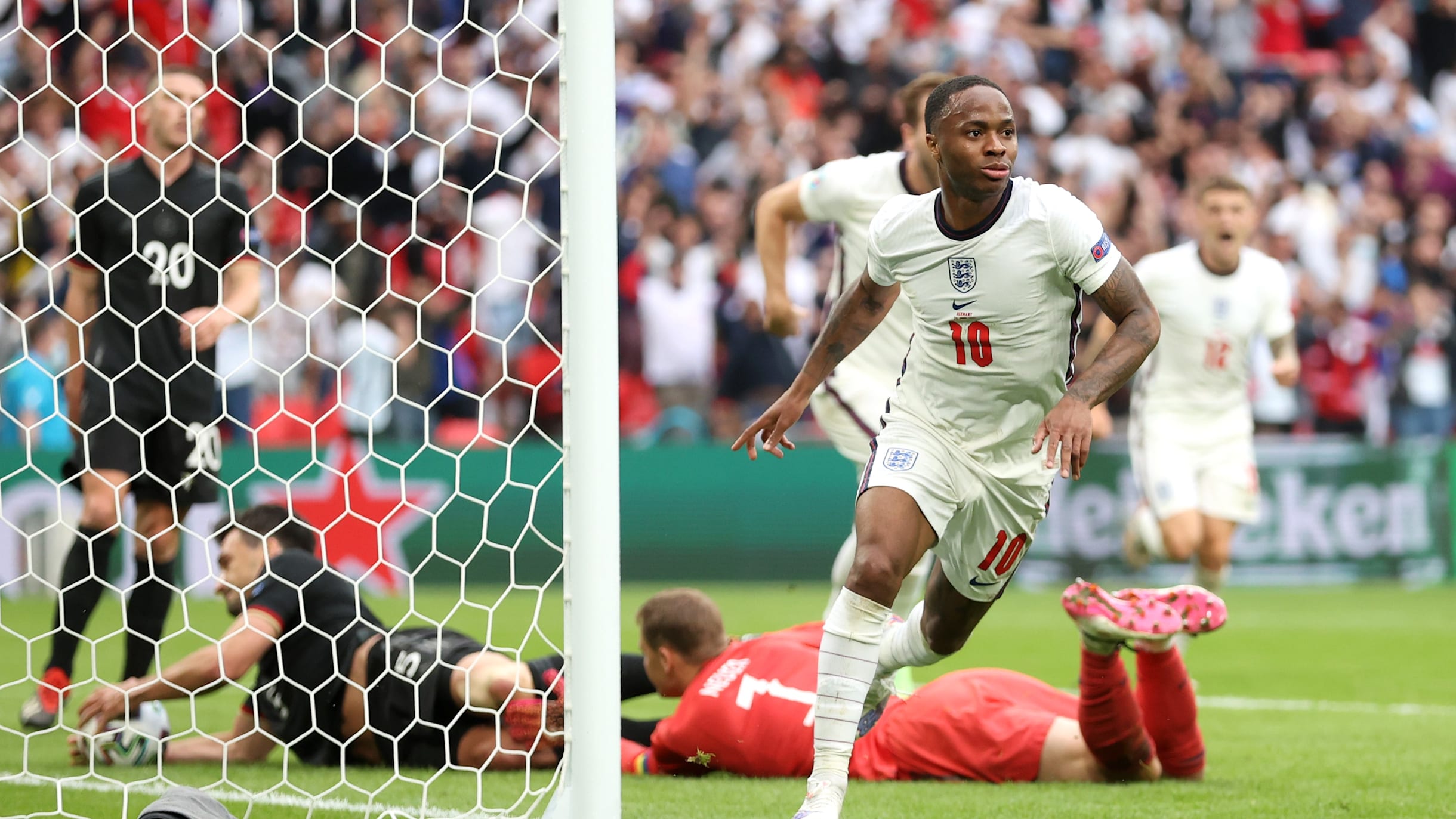 サッカー 欧州選手権 イングランドとウクライナが準々決勝進出 8強が出揃う