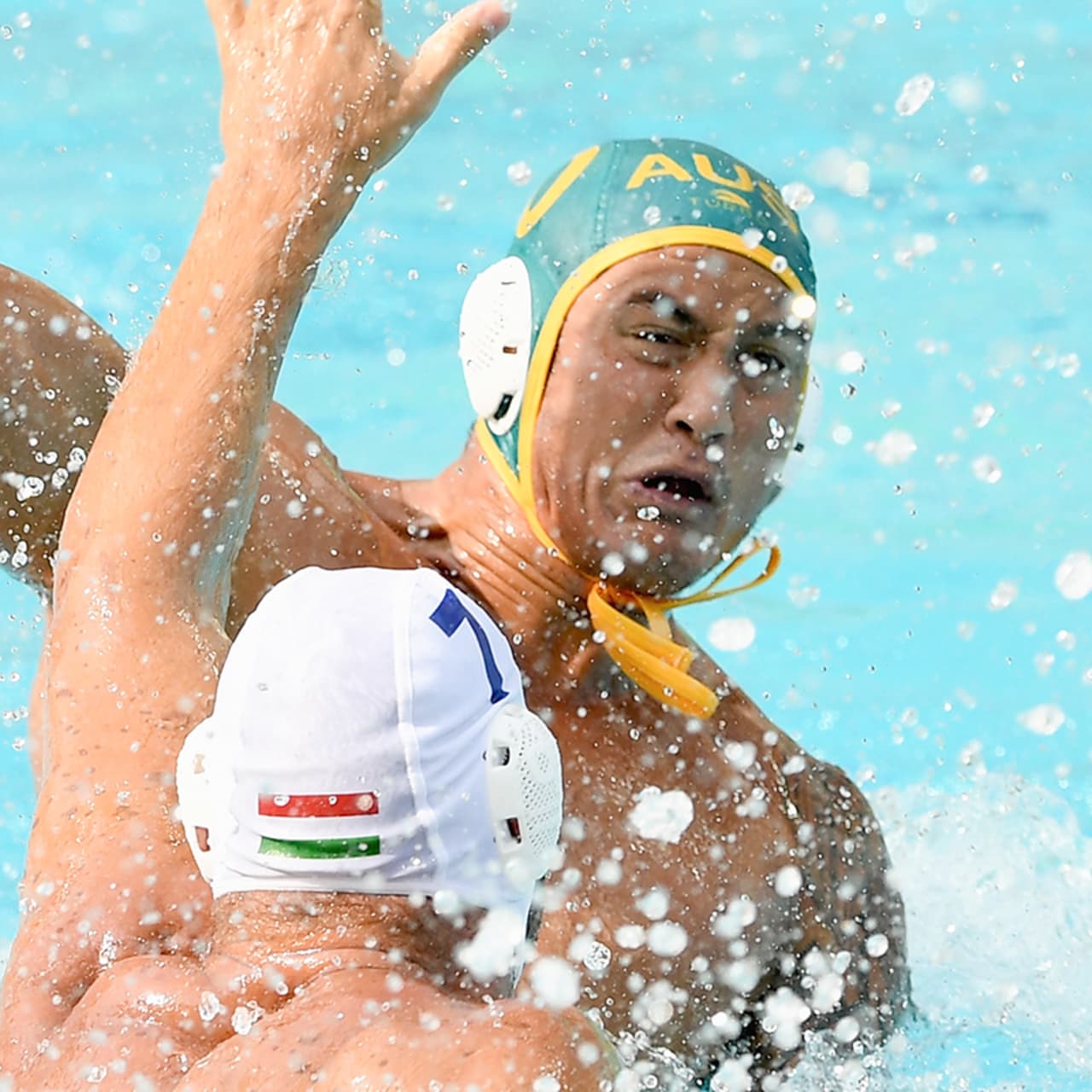 澳大利亚水球明星彰显友谊