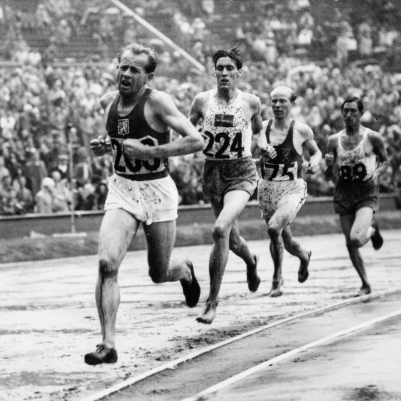 エミール ザトペックのゴールデンオリンピックデビュー