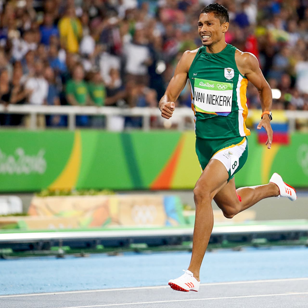 Van Niekerk betters 400m world record