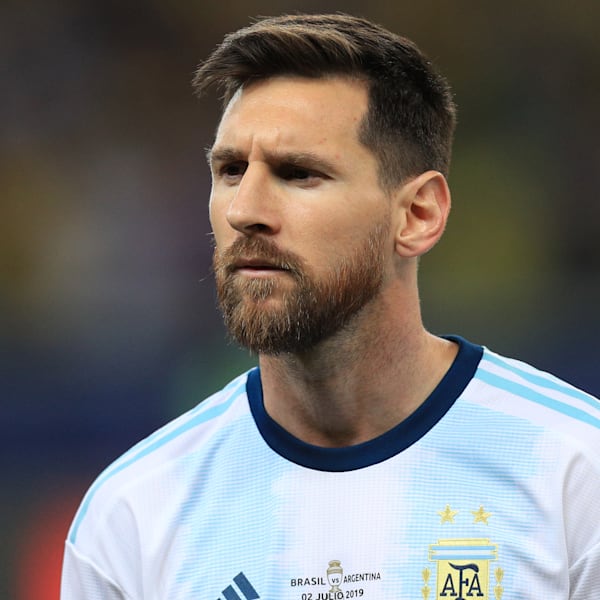 Lionel Messi, jugador de fútbol, Biografía, Medalla Olímpica, Edad y  Estadísticas.