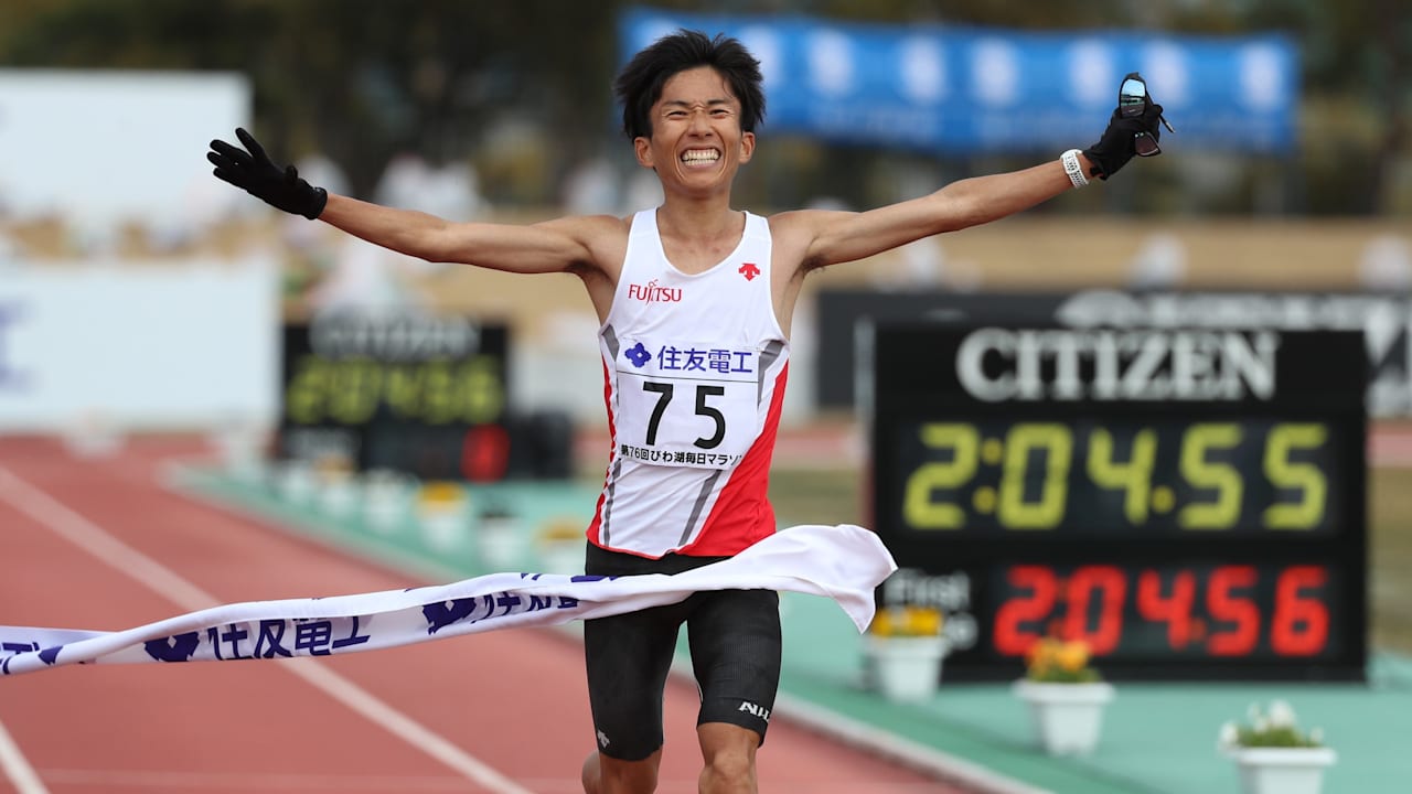 鈴木健吾が2時間4分56秒の日本新記録で優勝 陸上 びわ湖毎日マラソン