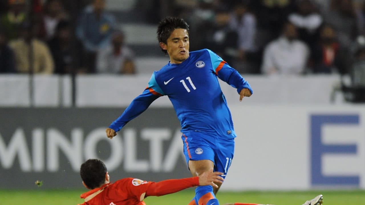 Sunil Chhetri of India against Bahrain in the 2011 AFC Asian Cup