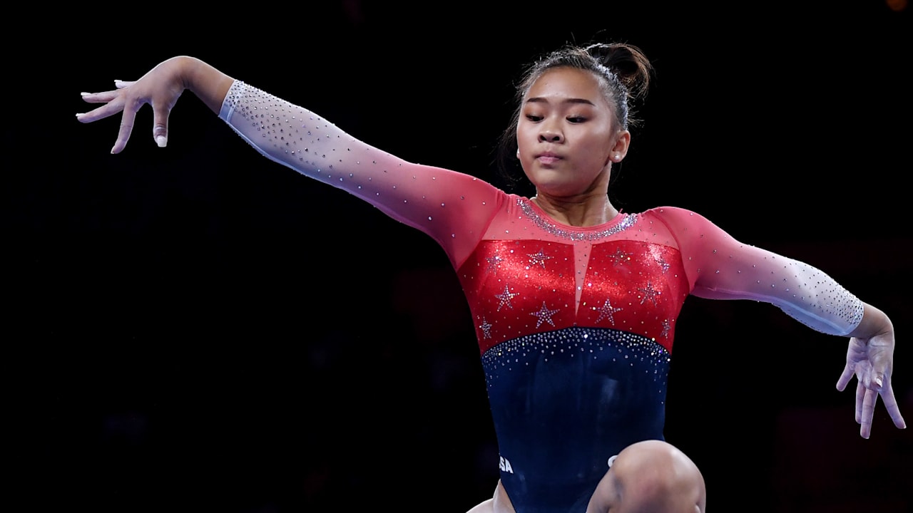 アメリカの体操選手スニサ リーが不安の中での集中力持続を語る