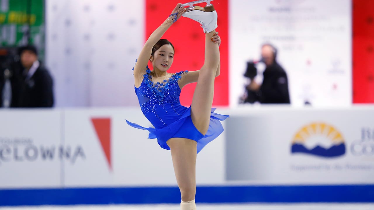 宮原知子が2位 本田真凜は6位 トップはシェルバコワ フィギュアgpシリーズ中国杯女子sp