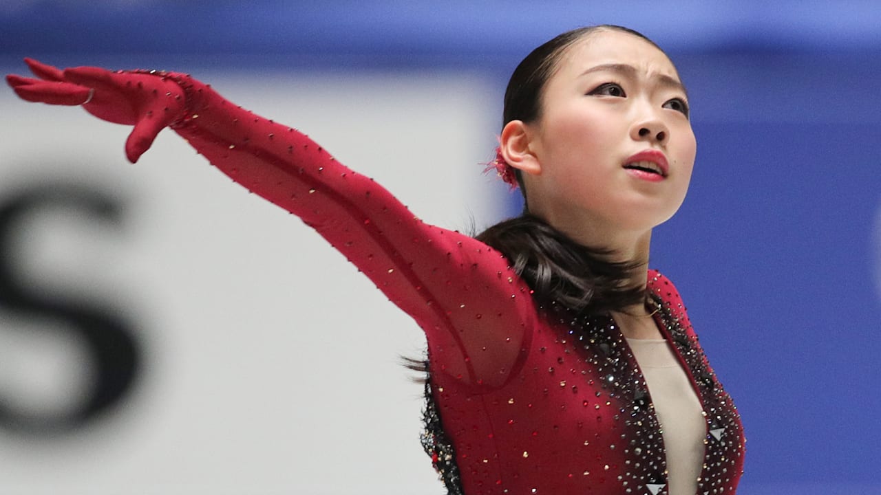 全日本フィギュアスケート選手権 女子sp 紀平梨花が首位発進