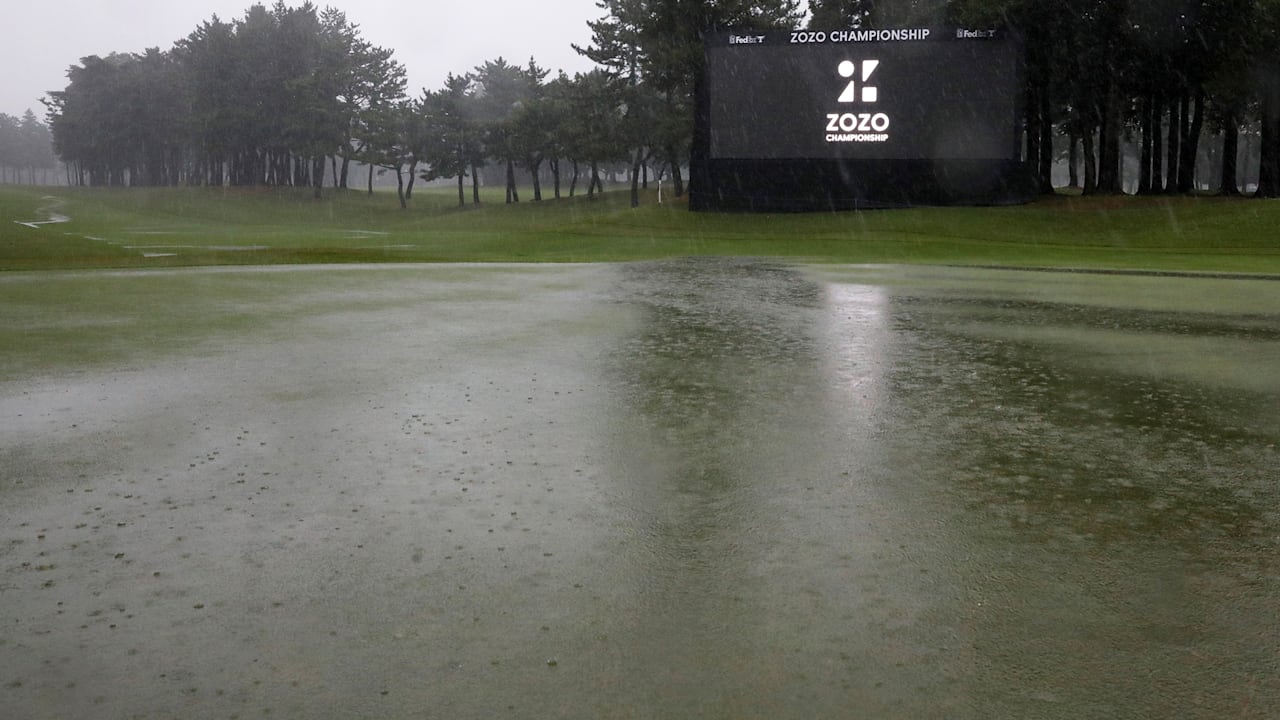 ゴルフ Zozoチャンピオンシップ第2日目 大雨で第2ラウンド開始前に順延 第3日目は無観客試合に