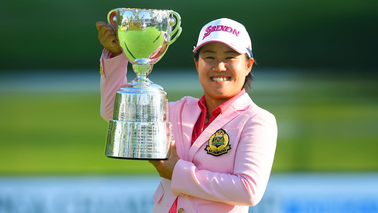ゴルフ世界ランク 9 16 日本女子プロ選手権優勝の畑岡奈紗が7位に上昇