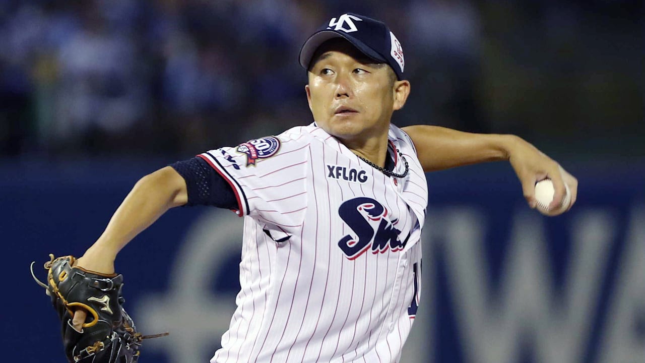 2月6日 ヤクルト 石川がブルペンで古田敦也氏とバッテリー プロ野球