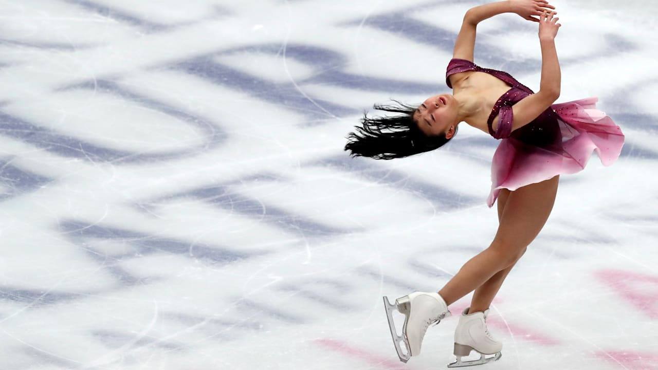 世界フィギュアスケート選手権 女子sp首位は平昌五輪金のザギトワ 坂本が2位 紀平7位 宮原8位