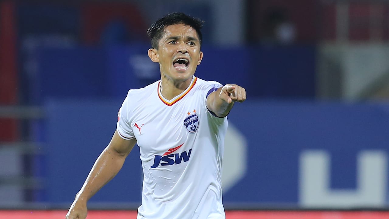 sunil chhetri jersey number