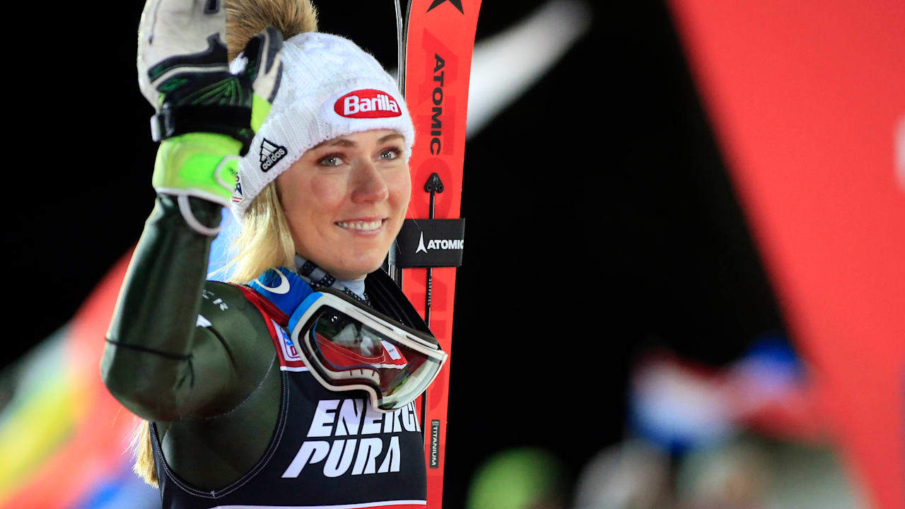 Mikaela Shiffrin Crashes Out Of Beijing 2022 Slalom I Feel Pretty Awful