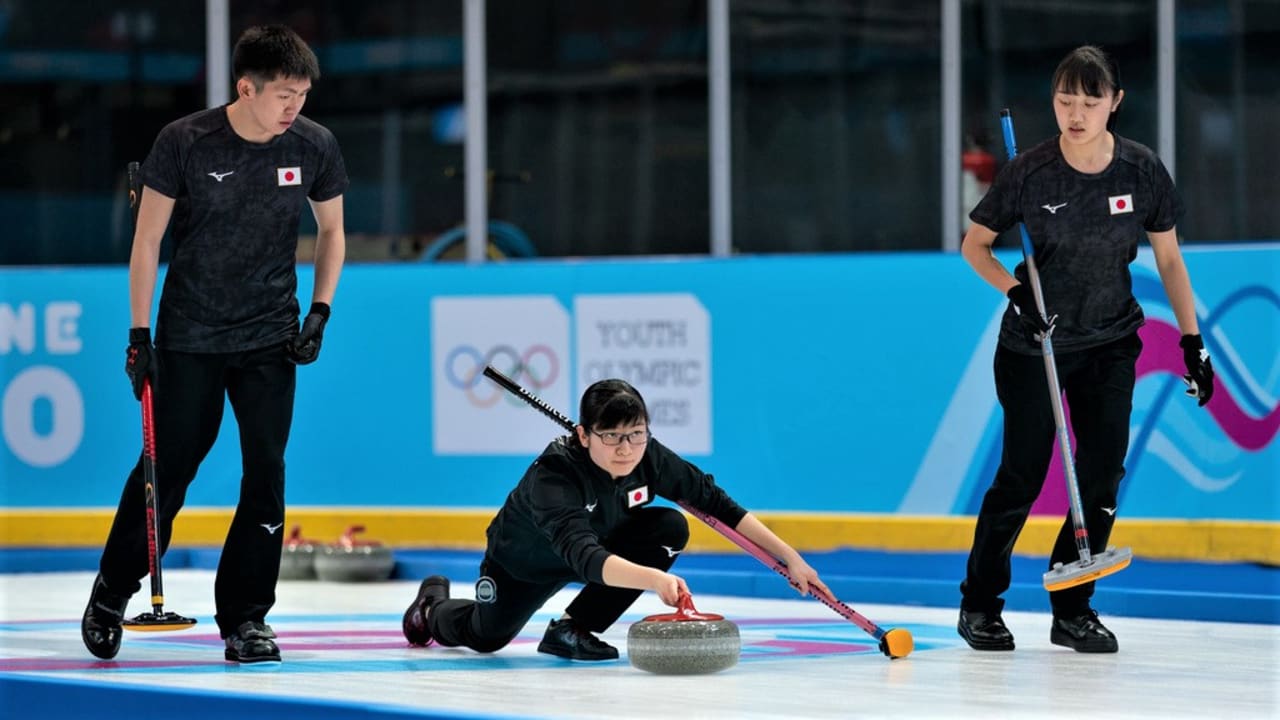日本は スウェーデンに快勝で白星スタート 冬季ユースオリンピック カーリング混合団体 第1戦