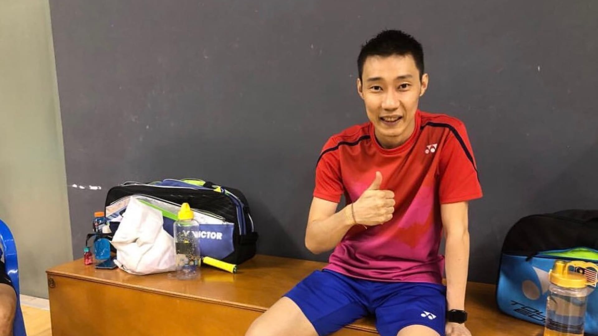 Lee Chong Wei back on the badminton court after beating cancer