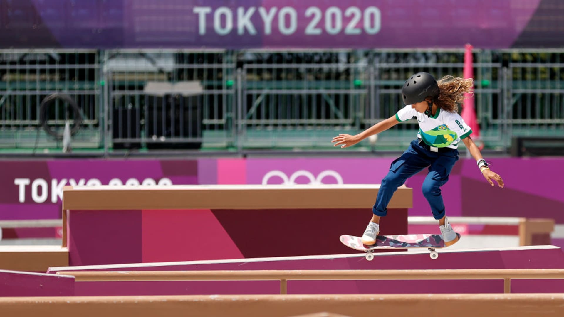 ラリッサ レアウ 彼女のストーリー そして東京にたどり着くまで