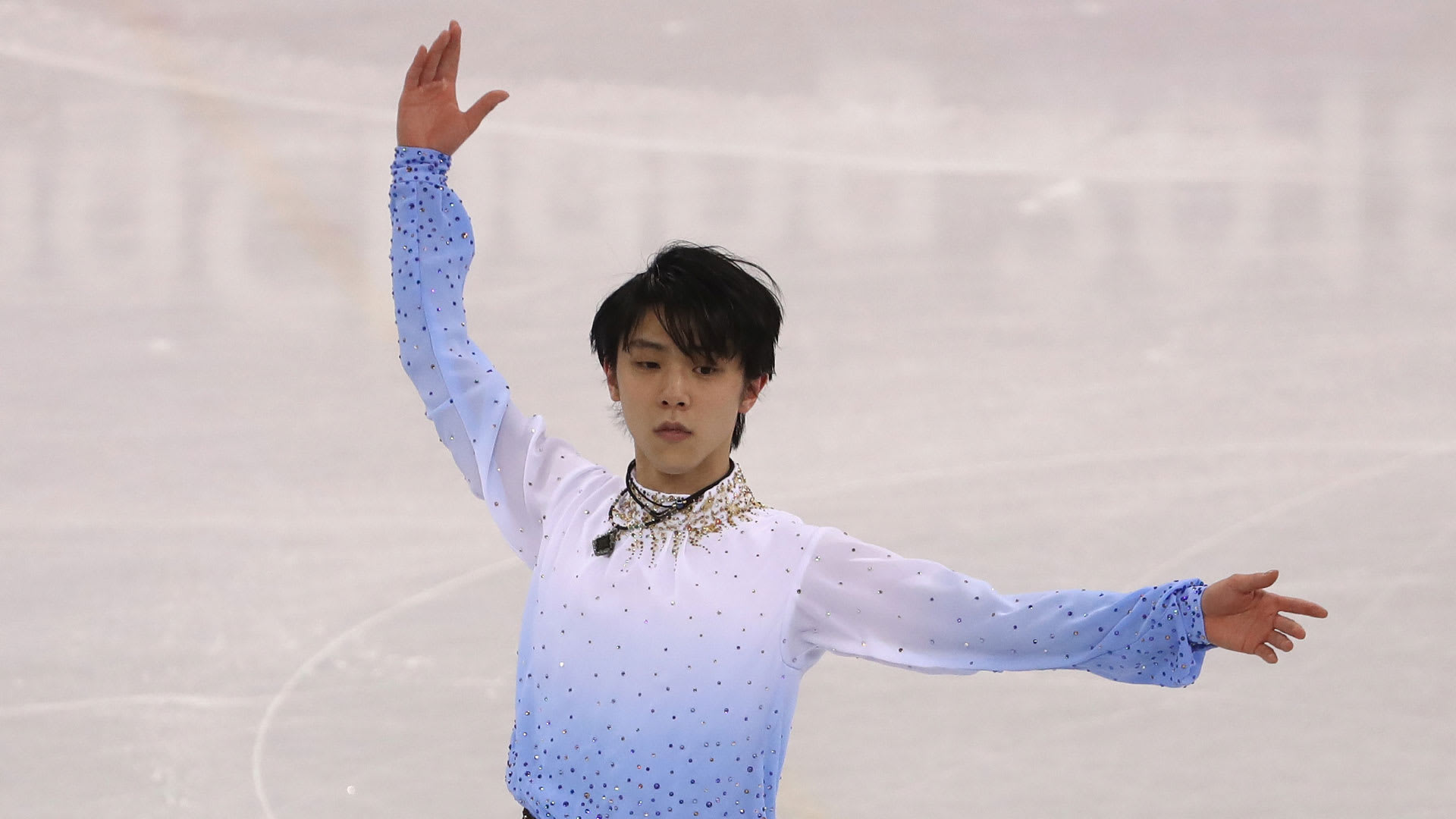 首位にネイサン チェン 羽生結弦は12 95点差で2位 フィギュアgpファイナル男子sp