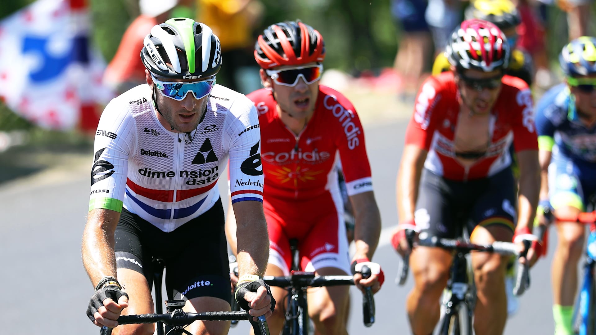 自転車 ツール ド フランスが開幕 第1ステージはアレクサンダー クリストフが区間優勝