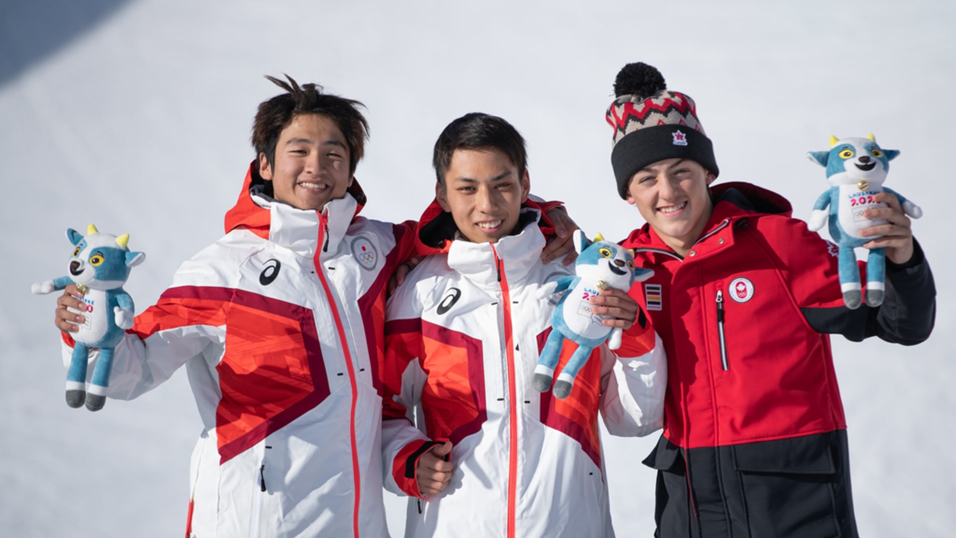 平野流佳が金 平野海祝が銀メダル 冬季ユースオリンピック スノボハーフパイプ