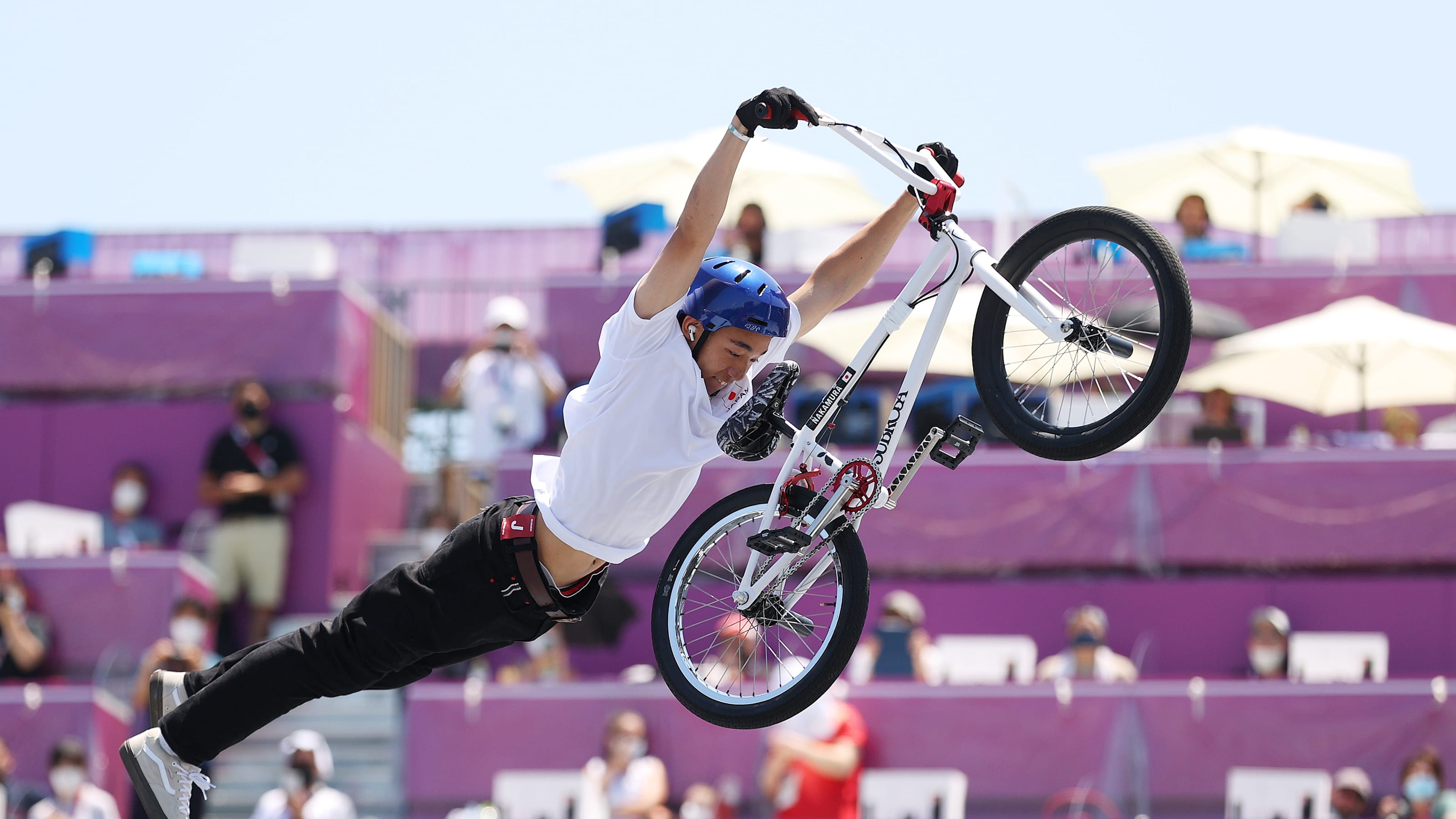 Bmxフリースタイル中村輪夢 ワールドカップ開幕戦優勝