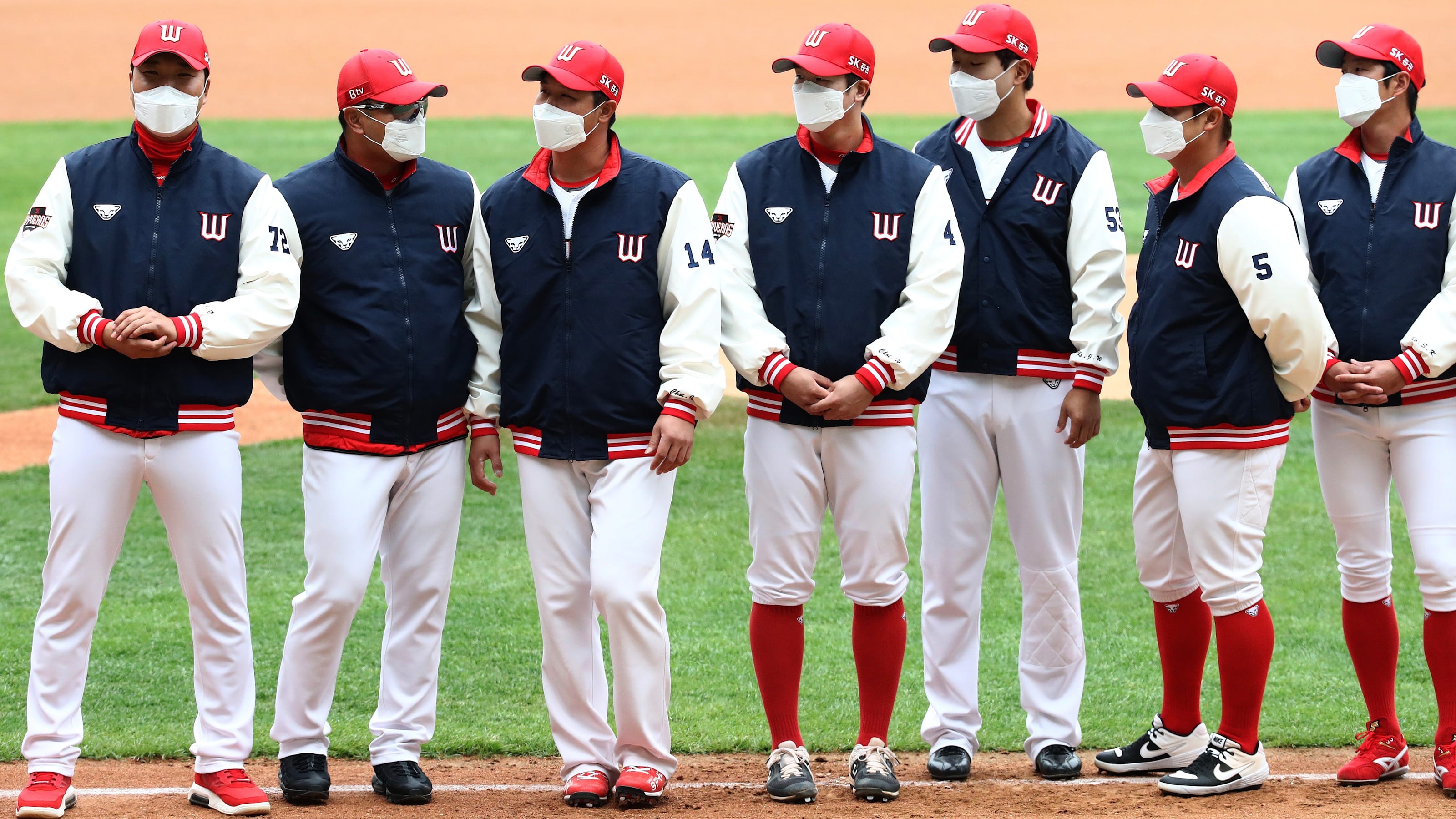 野球 韓国プロ野球開幕 計5試合を無観客で開催 審判はマスク着用