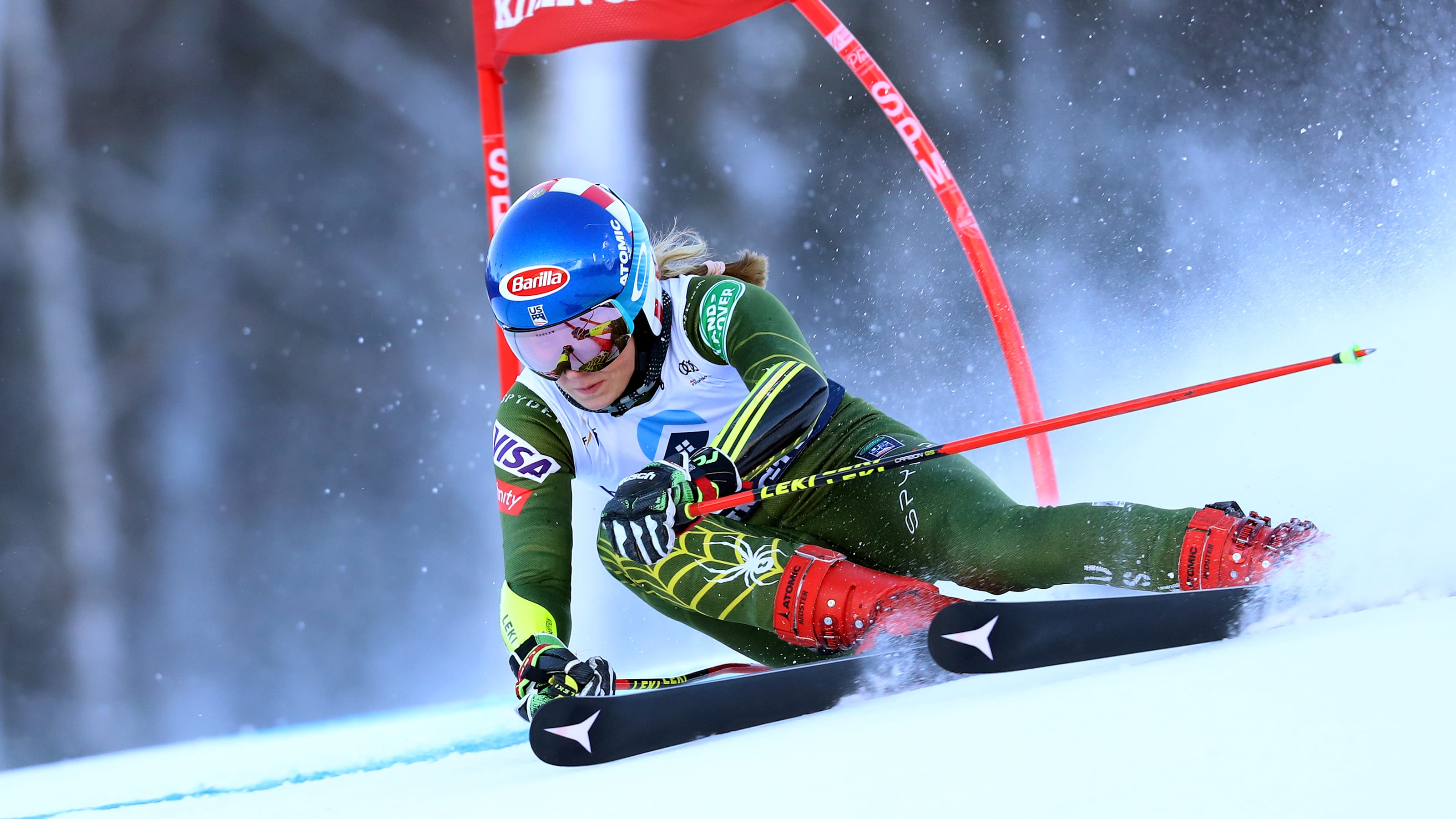 Лыжи world cup. Микаэла Шиффрин горные лыжи. Лыжный спорт слалом. Fis Alpine World Ski Championships 2019. Горные лыжи спорт Микаэла Шифрин.