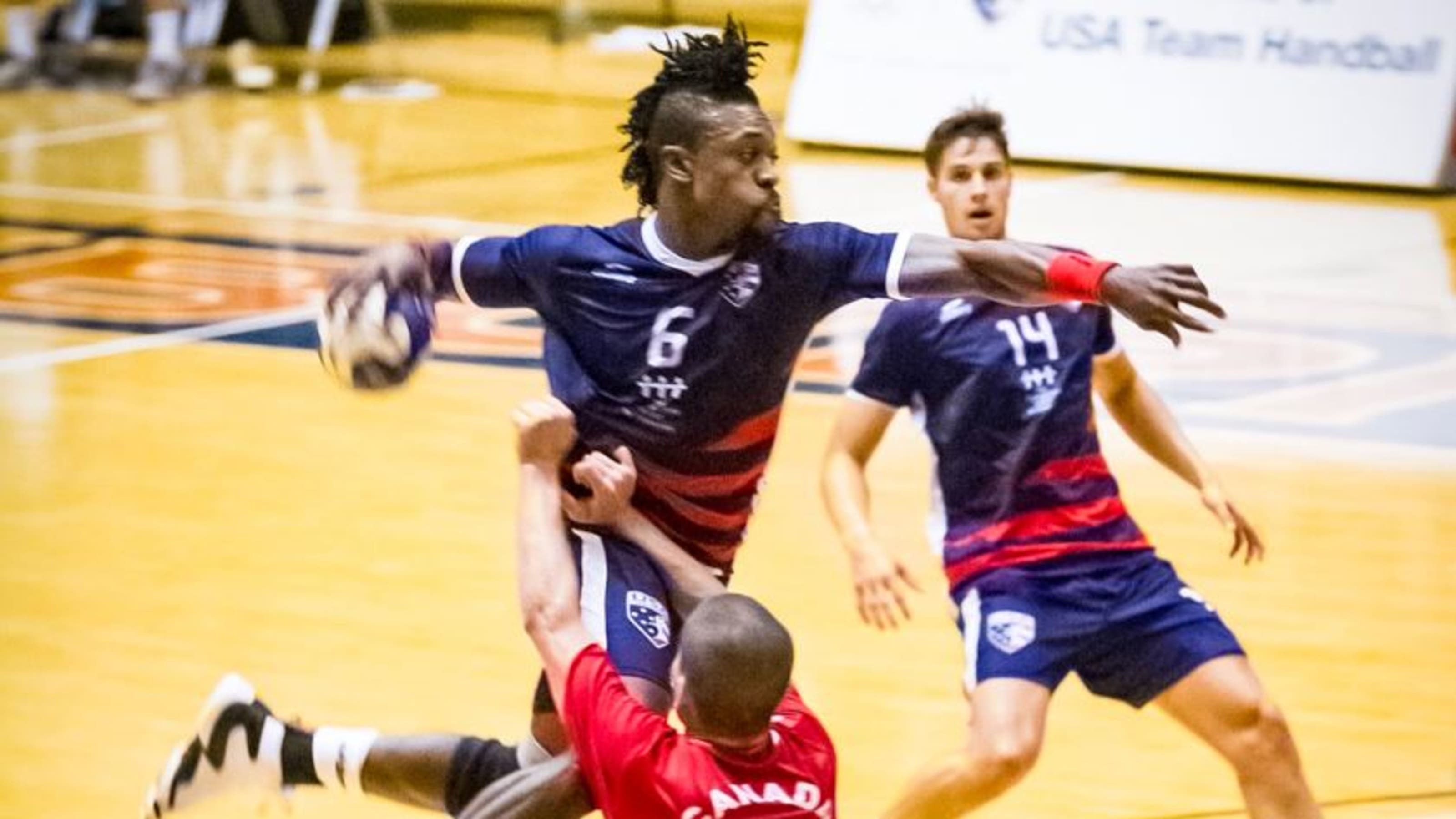 He didn t play handball. Американский гандбол.