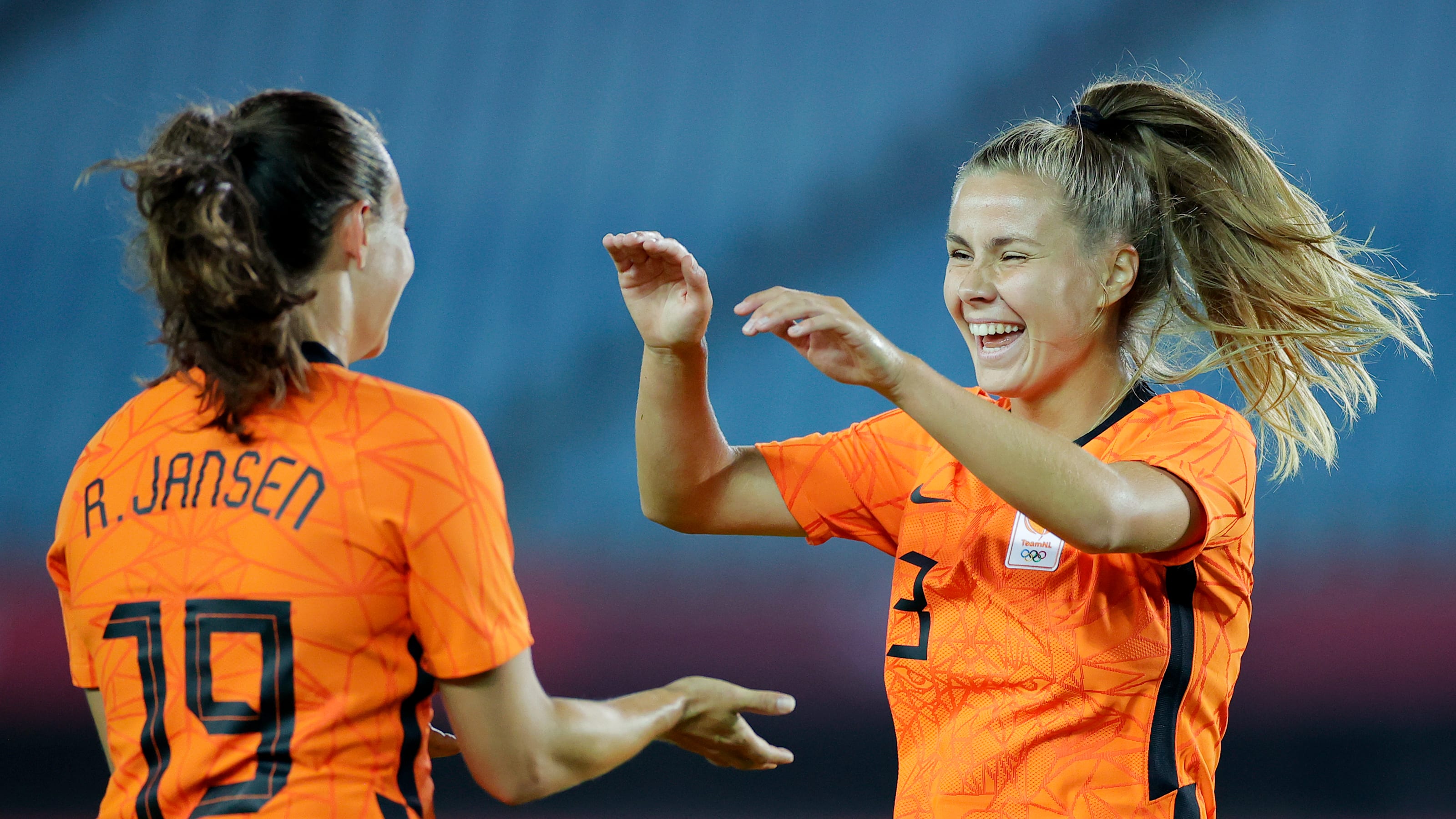 Goals galore as Dutch rout Zambian upstarts 10-3 in women's football