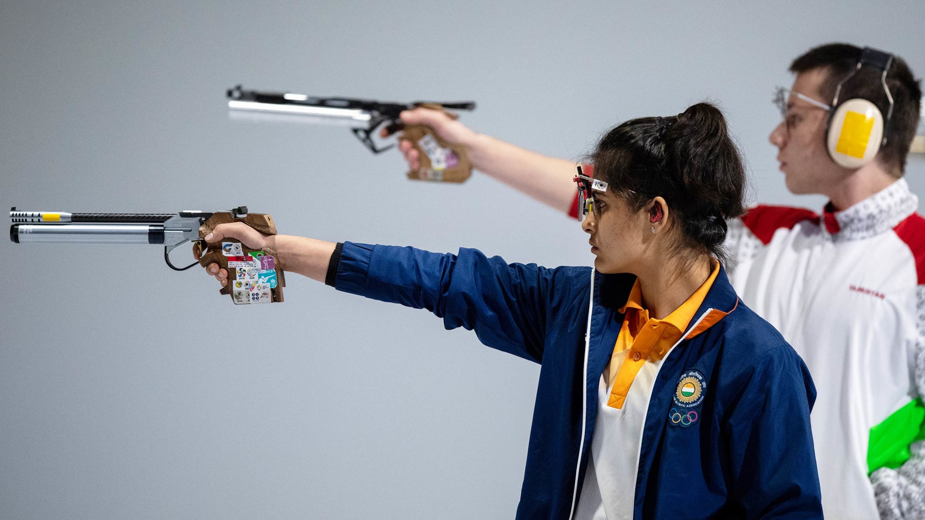 Out competition. Пулевая стрельба пневматическая винтовка. ISSF Air Pistol. Пулевая стрельба из пневматического пистолета. Спортивная стрельба из пневматического пистолета.