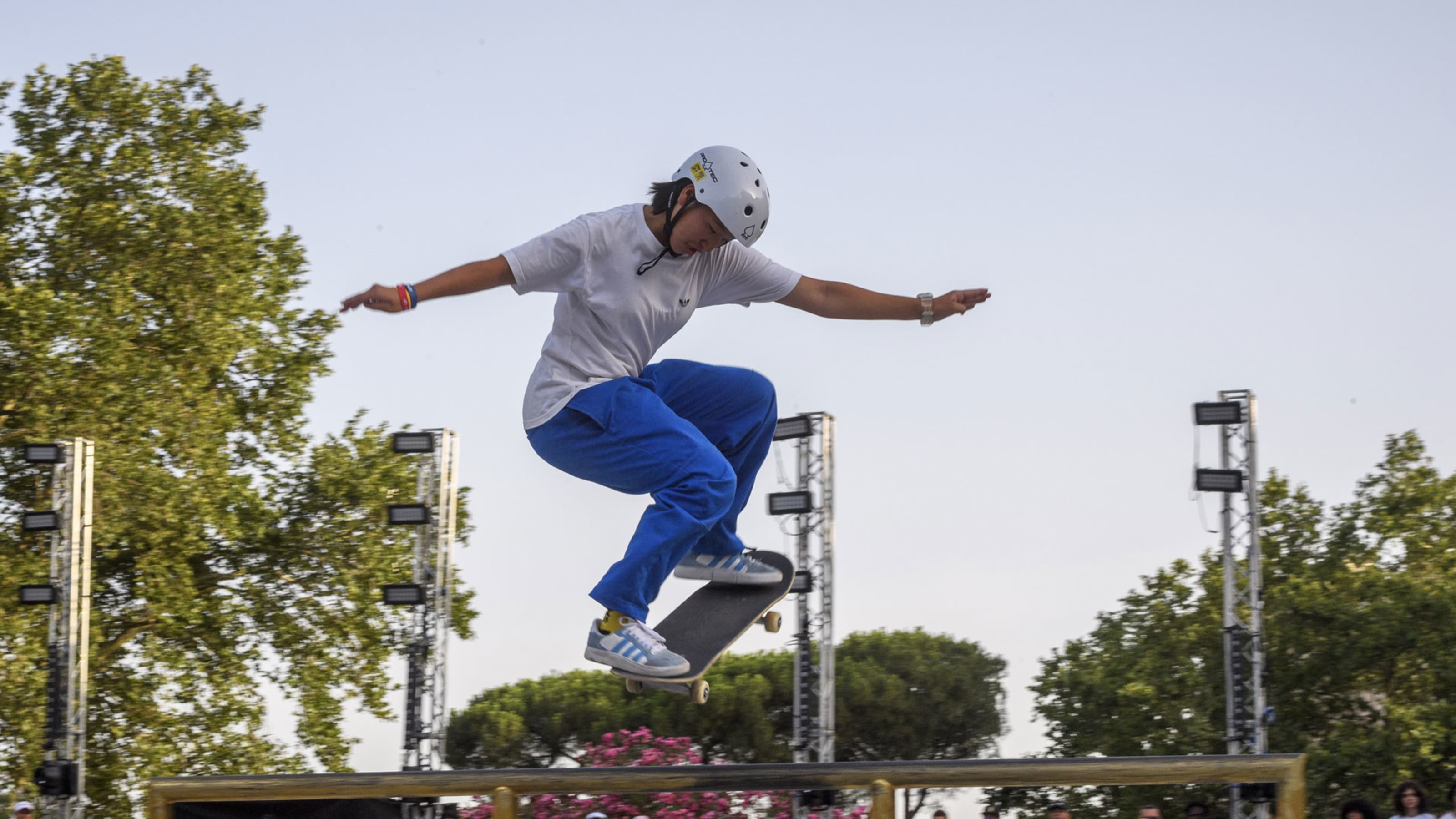 Tokyo女子ストリート金の西矢椛が優勝 スケートボード X Games 22 California