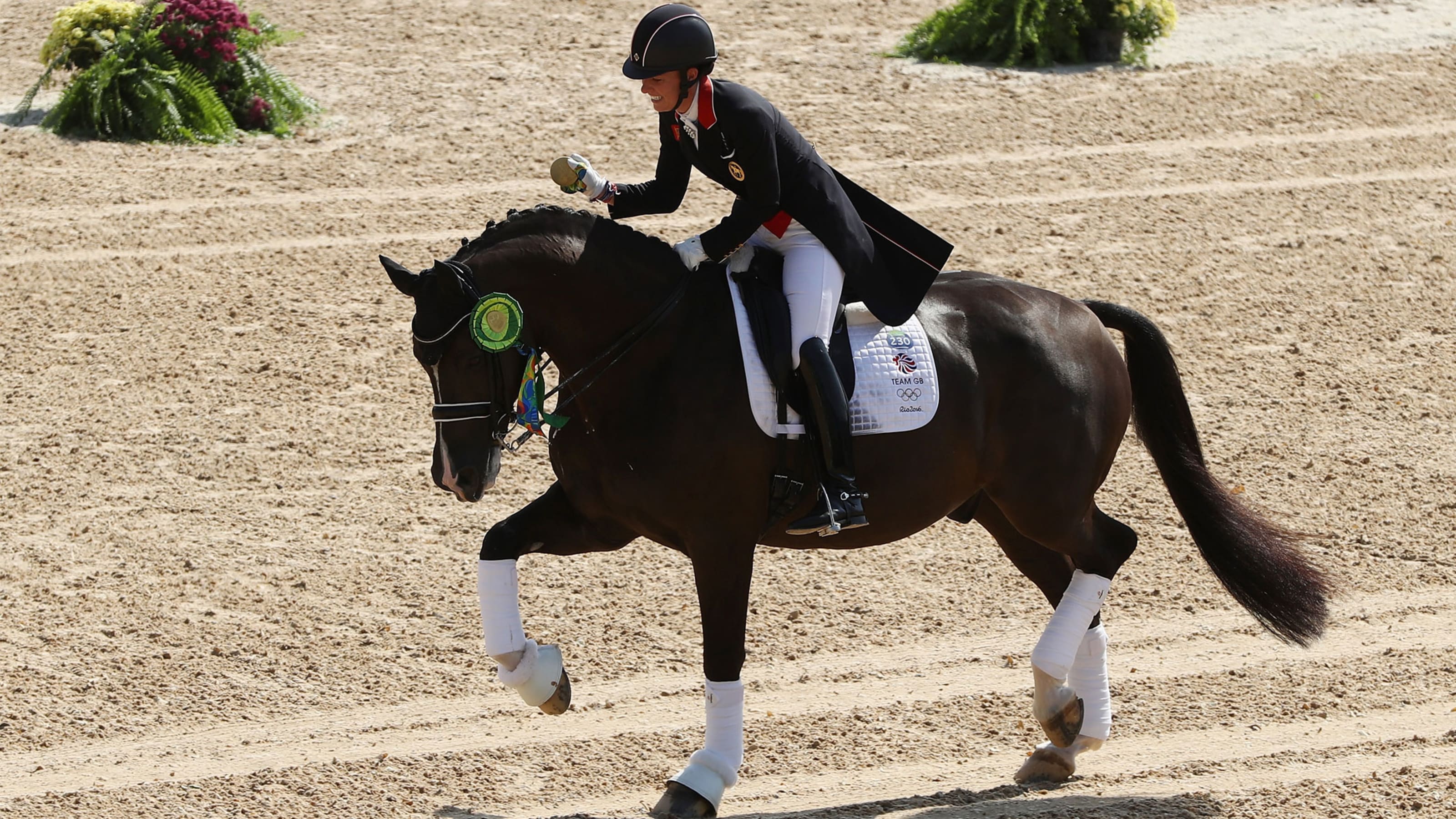 Dujardin And Valegro Retain Dressage Title