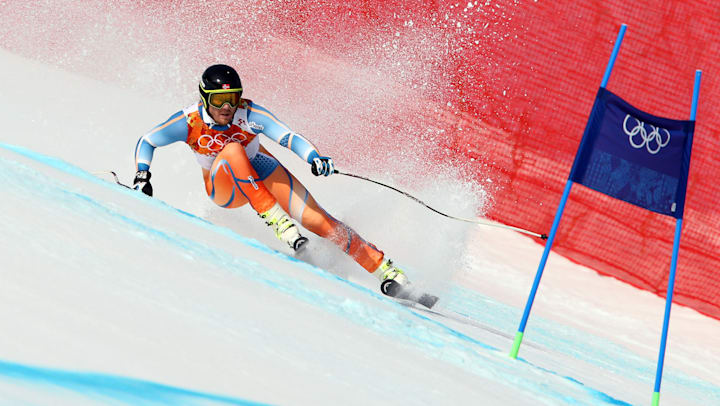 Downhill ski racing