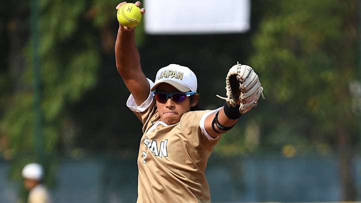 エース 上野由岐子が率いるソフトボール日本女子代表が新戦力とともに 12年ぶりの五輪連覇に挑む