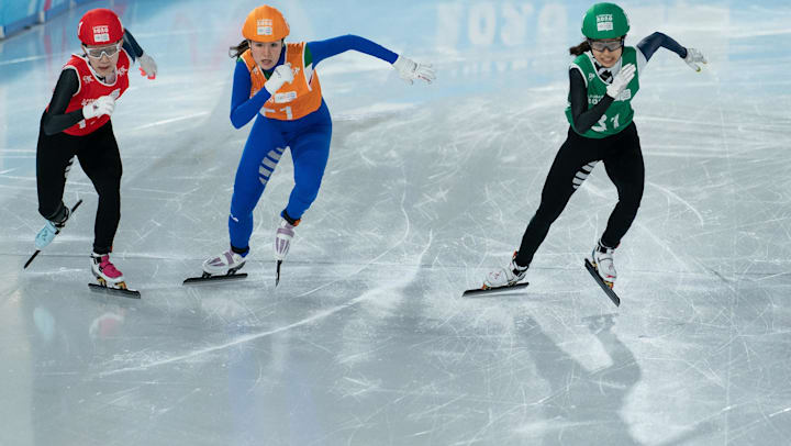 Mixed Nation Relay Brings Together Short Track Speed Skaters Olympic News