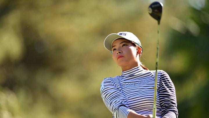 逆転での賞金女王を狙う渋野日向子は2打差の3位 女子ゴルフ リコーカップ3日目