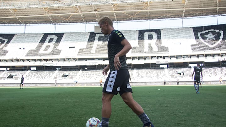 サッカー 本田圭佑 1年延期の東京五輪に改めて照準 問題ない 集中し