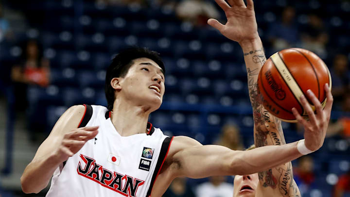 アスリートの原点 渡邊雄太 小学2年でバスケ界最高峰の Nba を目標に 幼少期は元選手の両親のもとで猛特訓